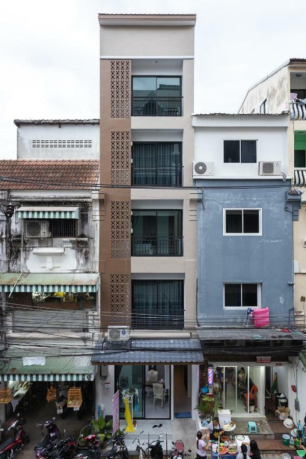 Хостел Minimal House Patong (Adults Only) Екстер'єр фото