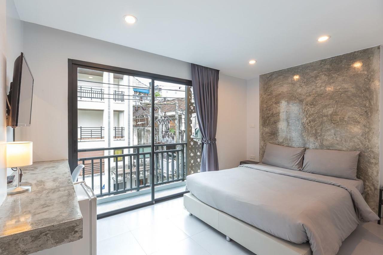 Хостел Minimal House Patong (Adults Only) Екстер'єр фото