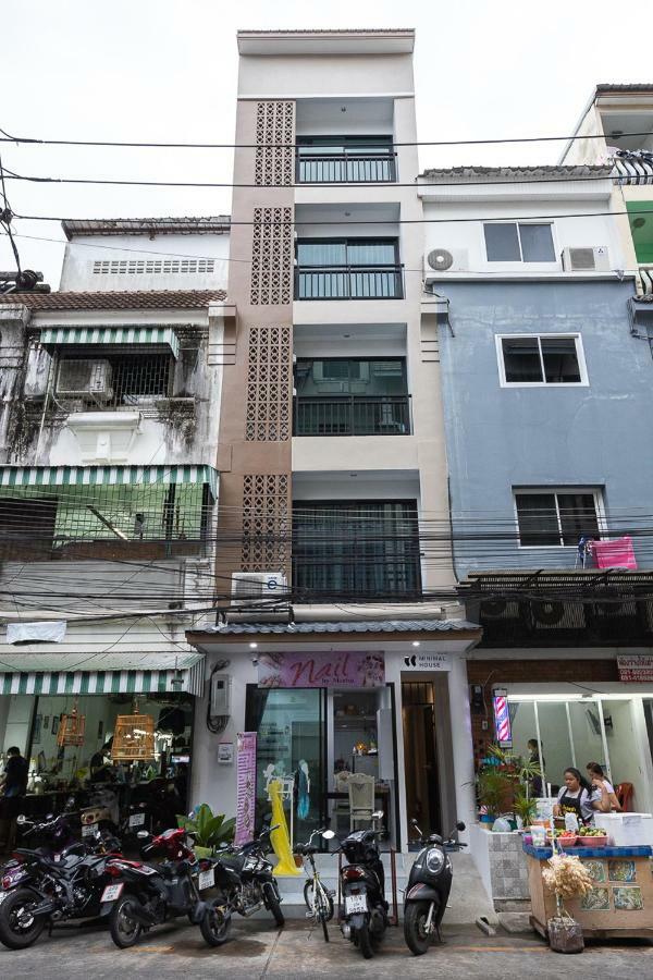 Хостел Minimal House Patong (Adults Only) Екстер'єр фото
